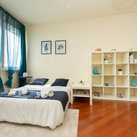 Pisa Stazione - Centro Appartamento Elegante Con Netflix Екстериор снимка