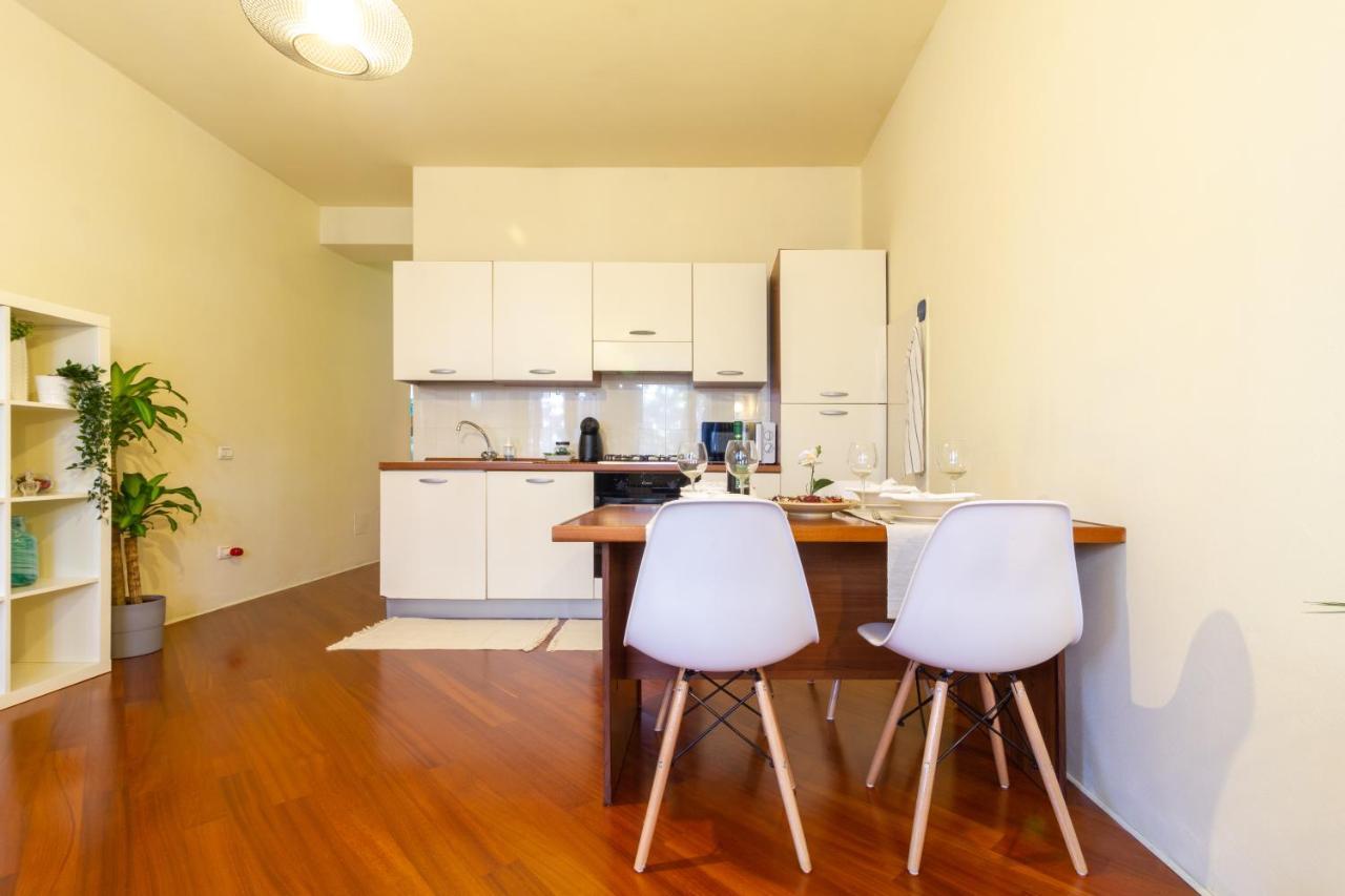 Pisa Stazione - Centro Appartamento Elegante Con Netflix Екстериор снимка